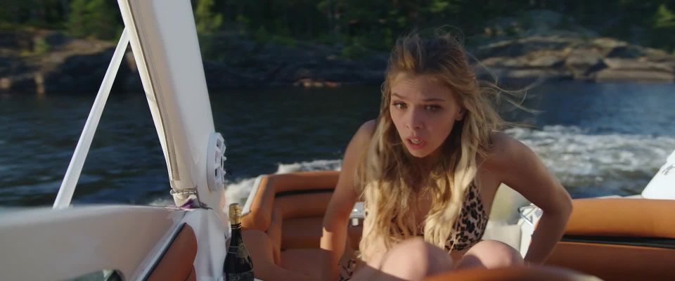 Noches íntimas reveladas: Escenas de amor apasionadas reveladas