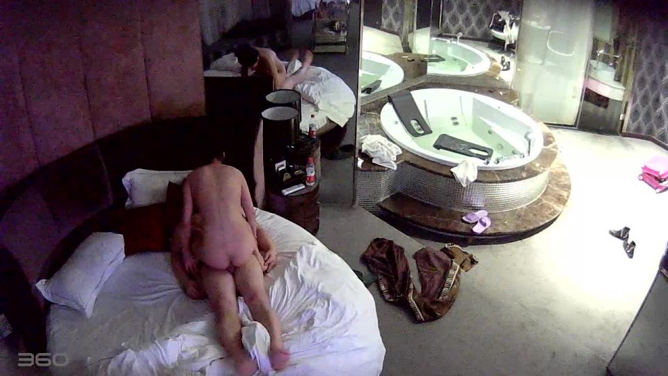  voyeur | Hacked IP Camera China 869 | voyeur