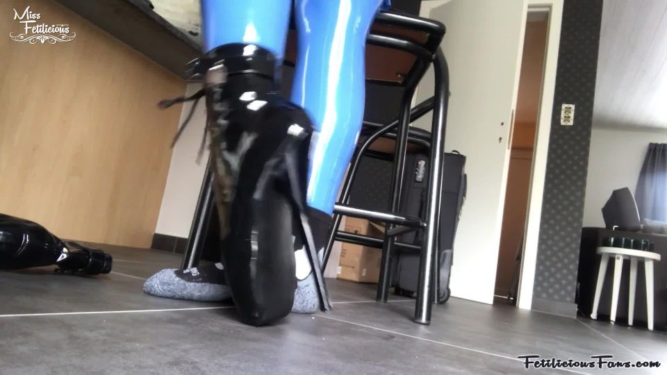 FetiliciousFans SiteRipPt 1Ballet Boots Training Session