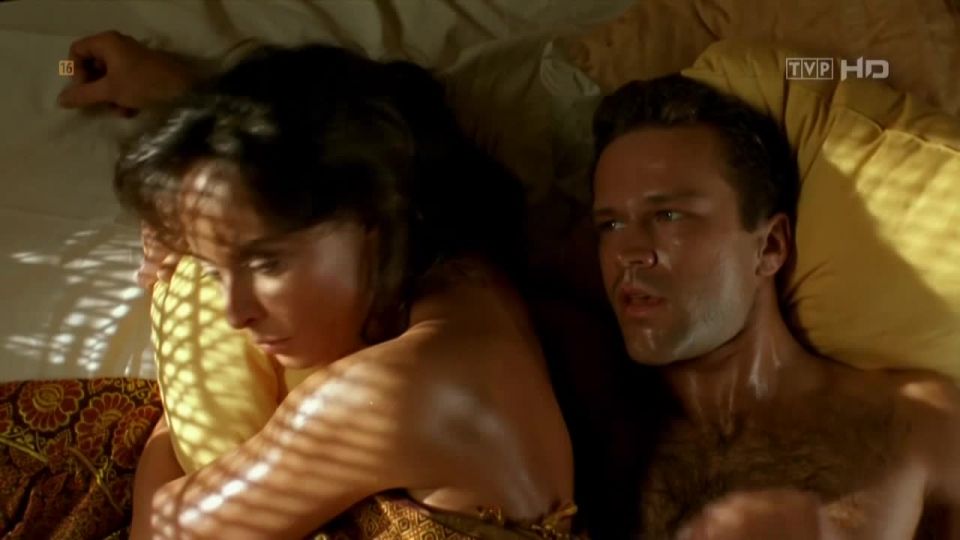 Anna Brusewicz – Operacja Samum (1999) HD 720p - (Porno de Celebridad)