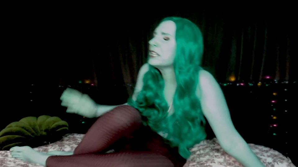 [K2S.CLUB] SneezeGoddess - Halloween Sneezes in Green - FullHD 1920P