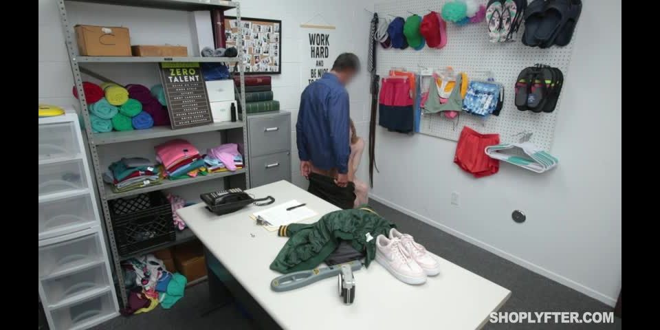 Emma Starletto - Case No (Blonde porn)