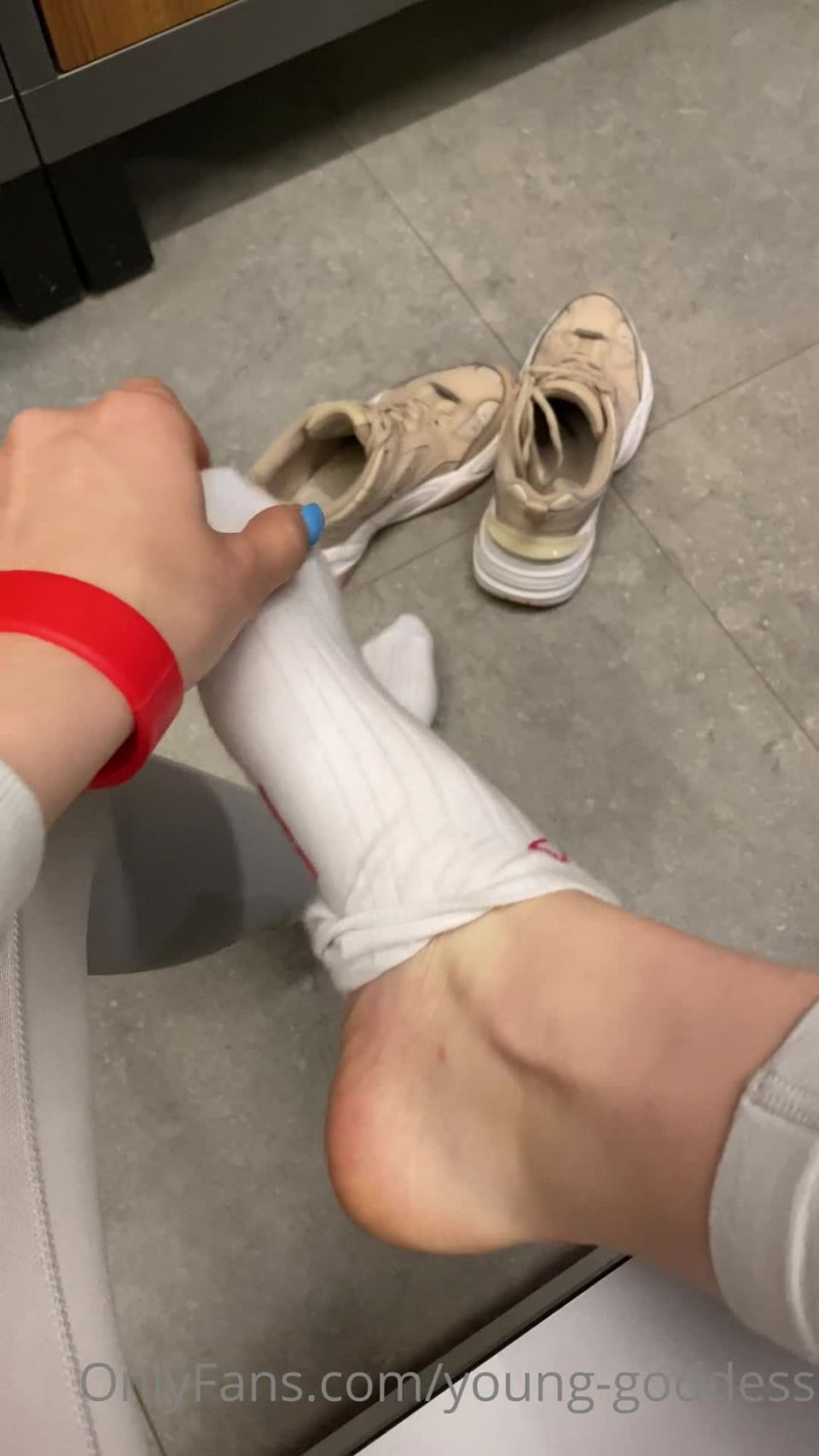 Young Goddess () Young - goddess - finished an exhausting workout 08-06-2021