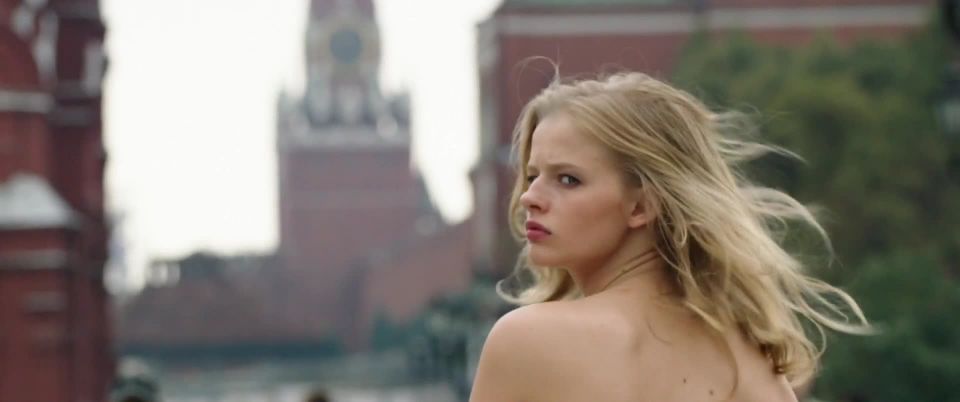 Aleksandra Bortich – Neulovimie: Bangkok (2016) HD 1080p - (Celebrity porn)