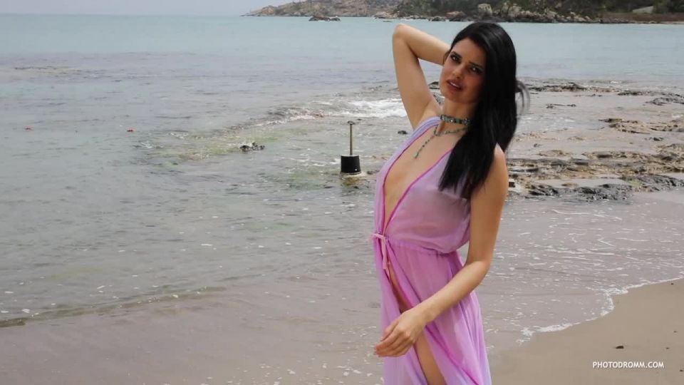 Photodromm presenta 2018-12-21 Clio – La playa es mejor, en adolescente