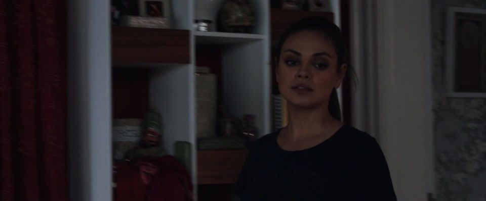 Tuppence Middleton, Vanessa Kirby – Júpiter Ascendiendo (2015) HD 1080p!!!