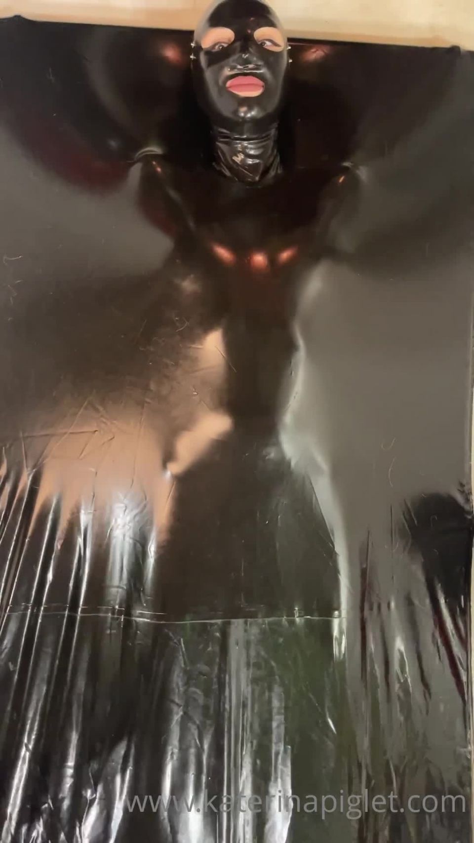 Katerina Piglet () Katerinapiglet - yesterday we shot vacuum beds for the catalog i know you love it keep the backstages 09-12-2021