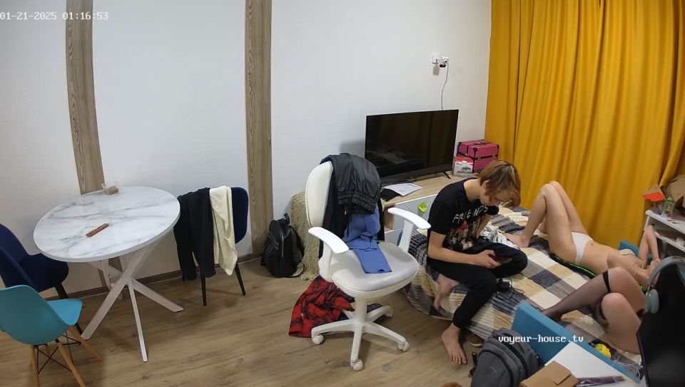 Voyeur - Casa - Vesna y Kaspar Sexo con público 21-01-2025 Cam2 720P - Voyeur