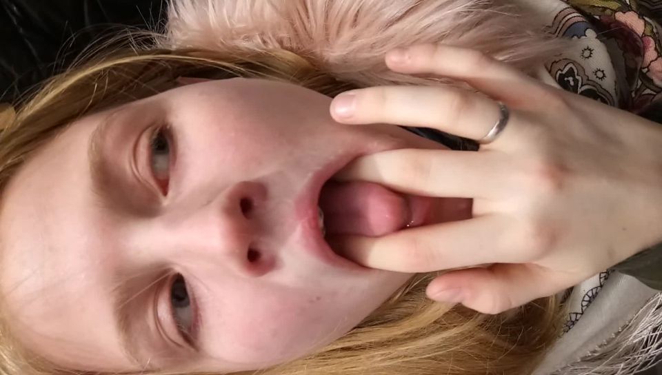 Mara Ragno en Disfrutar de la prueba de esperma  adolescentes  adolescente