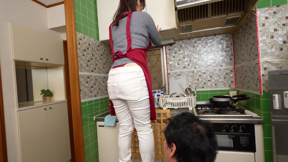 Nagata Reiame CEMD-153 Temptation T-back Housekeeper! 3 Riame Nagata-H-cup Housekeepers Ji-Po Hunting To Lure A Man With A Nasty Pheromone! - Creampie