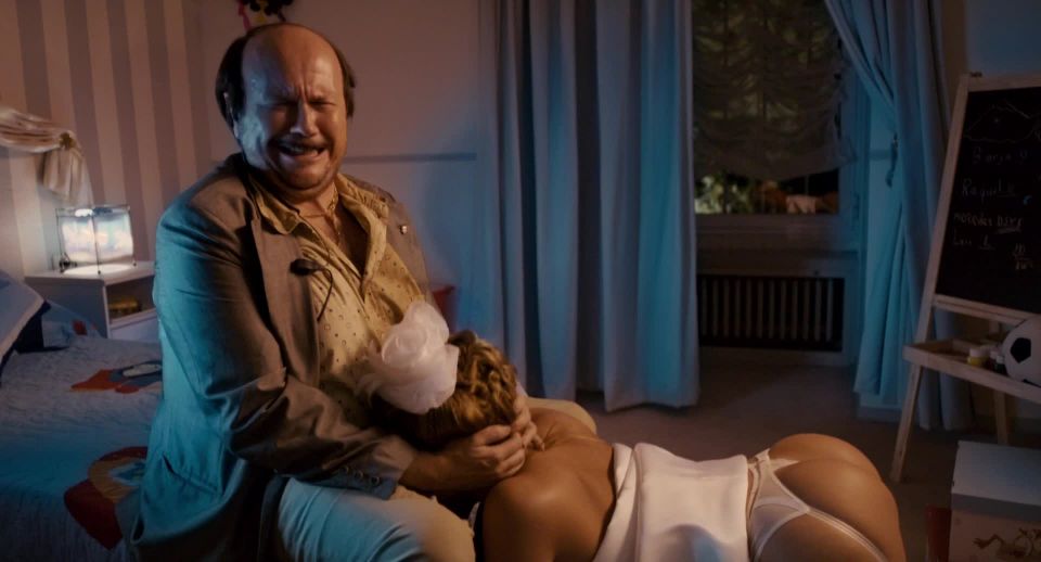 Maria Lapiedra – Torrente 4: Lethal Crisis (2011) HD 1080p - (Celebrity porn)