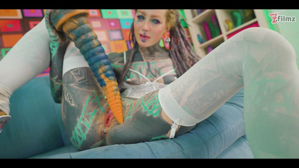 Anuskatzz - Deep Into Her Holes Ultra HD 4K 2160p - Alt porn