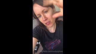 Caliente esposa Lucy - xxxlucylove () Xxxlucylove - tengo una nueva cuenta de Twitter lucyloveuk por favor dame un seguimiento y ayuda por gustar retwee 24-02-2021