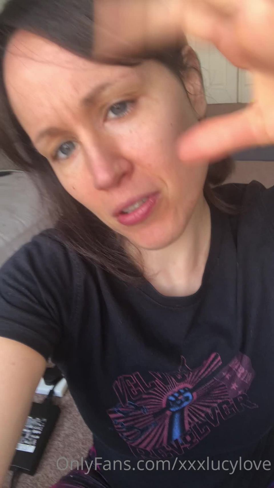 Caliente esposa Lucy - xxxlucylove () Xxxlucylove - tengo una nueva cuenta de Twitter lucyloveuk por favor dame un seguimiento y ayuda por gustar retwee 24-02-2021