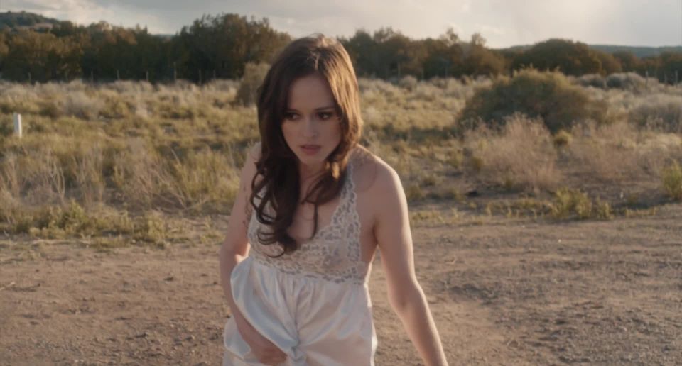 Lauren Ashley Carter - Imitation Girl (2017) HD 1080p - (Porno Celebridad)