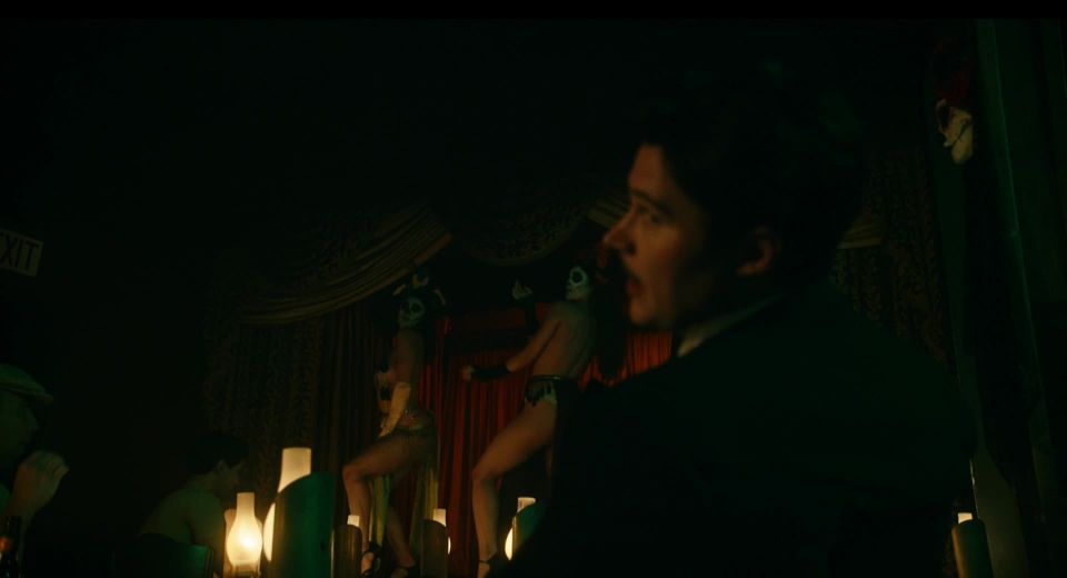 Katie Booth, Ezmie Garcia - Strange Angel s01e04 (2018) HD 1080p - (Porno de Celebridad)