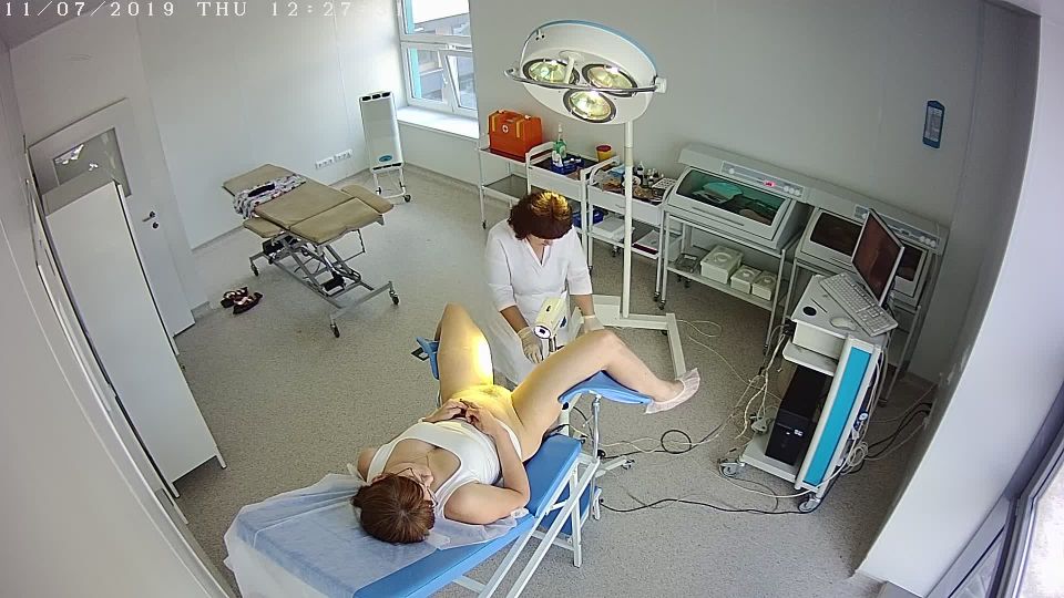 Voyeur - Nuevo armario super ginecológico 2 en voyeur