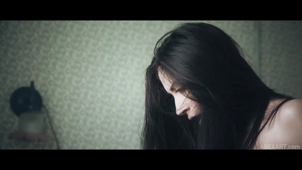 Assoli & Matt Ice - Casa - Una historia de terror erótica