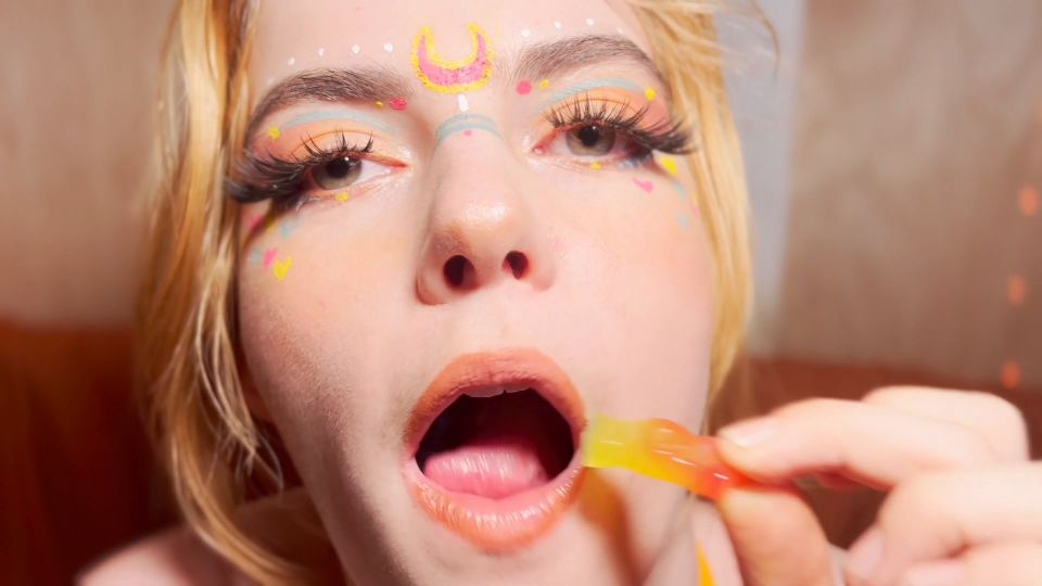 [ManyVids] Longhairluna Manyvids.22.07.17.Longhairluna.Asmr.Sweet.Sucking.Vore 