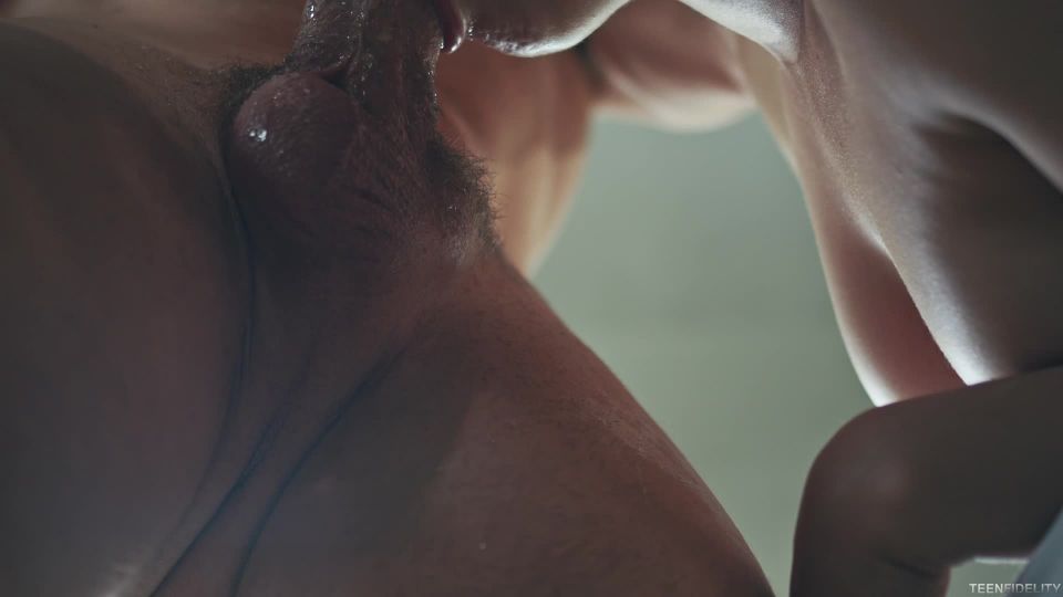 video gratis 18 thai hardcore porno hardcore porno  Fidelity.com - Kylie Quinn - Masaje Me Duro [FullHD 1080p]