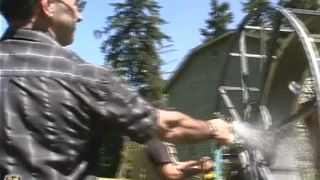 Casa de Gord20 06 27 (09 03 18) Lola - Rueda del ratón (Escena)