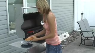 [SiteRip] MelissaMidwest grillin Melissa