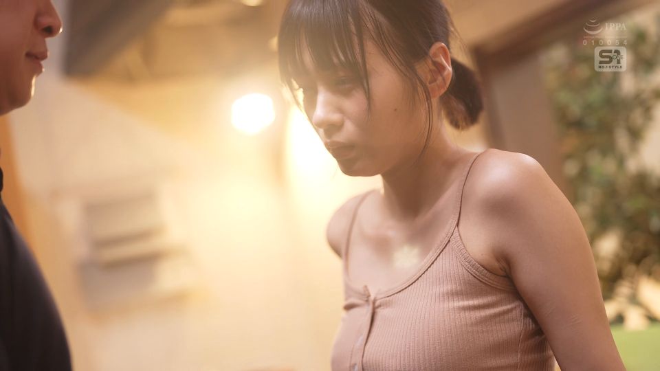 Cuando veo a alguien que parece más débil que yo... quiero atacarlos... me emocionó increíblemente la hermana menor de mi amigo, que no podía decir Kodama Nanami.