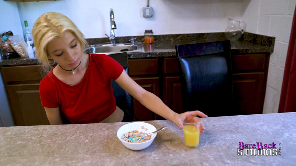 gratis porno clip 12 aspiradora fetiche Kenzie Reeves. Hija de Far Cry [Full HD 2.76 GB], nalgadas en femdom porno