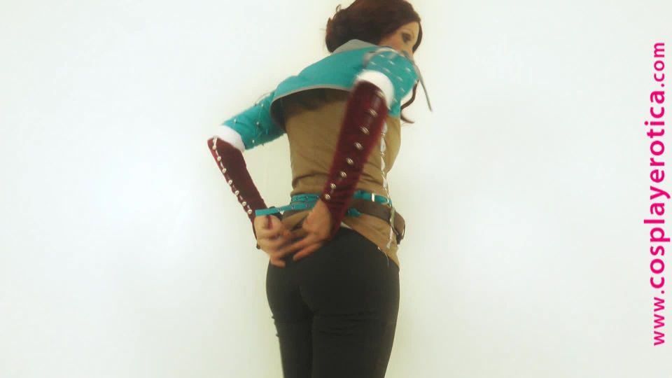 254 - Fourteenth Of The Hill with Nikita.