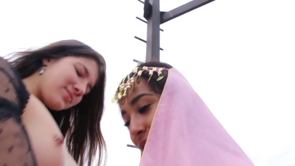 Zeya Katja P Kristin - Weekend trip to a small island Full HD 1080p - Posing