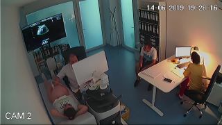 voyeur  Cámara oculta real en gabinete ginecológico - paquete 1 - archivo2 - 24  voyeur