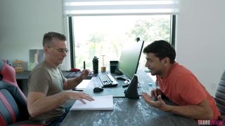 Mi A.I Paso Mamá (Partes 1-2) - Cory Chase, Lory Lace Sexo C...