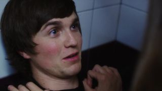 Reanin Johannink, Brooke Butler - Todas las animadoras mueren (2013) HD 1080p - (Porno de Celebridad)