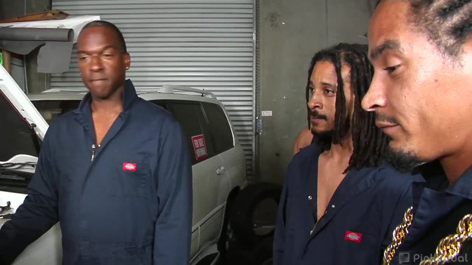 7109 DP Amber Rayne - GangbangSquad