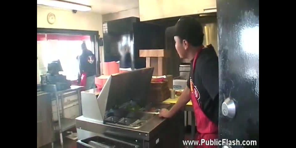 PublicFlash anita (mp4)