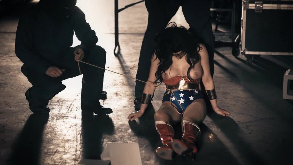 Proyecto:Amazon Down