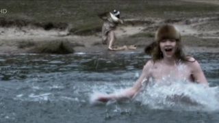 Anna Maria Muhe, Christina Drechsler - Novemberkind (2008) HD 720p - [Celebrity porn]