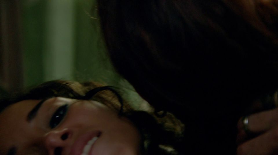 Jessica Parker Kennedy, Clara Paget – Black Sails s02e05 (2015) HD 1080p - (Porno de Celebridad)