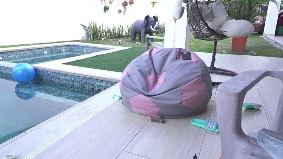 El extremo de Alicia Lang Anal Cum fuera y chorro de lluvia Orgasmo