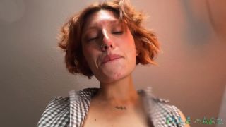 Elle Marz Elle Marz - kiss lick spit POV