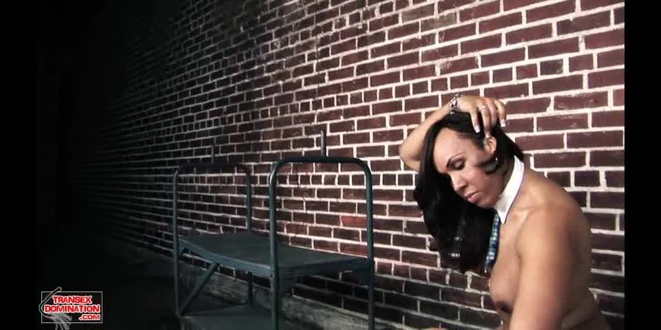 Online shemale video Trina Uses Her Guy