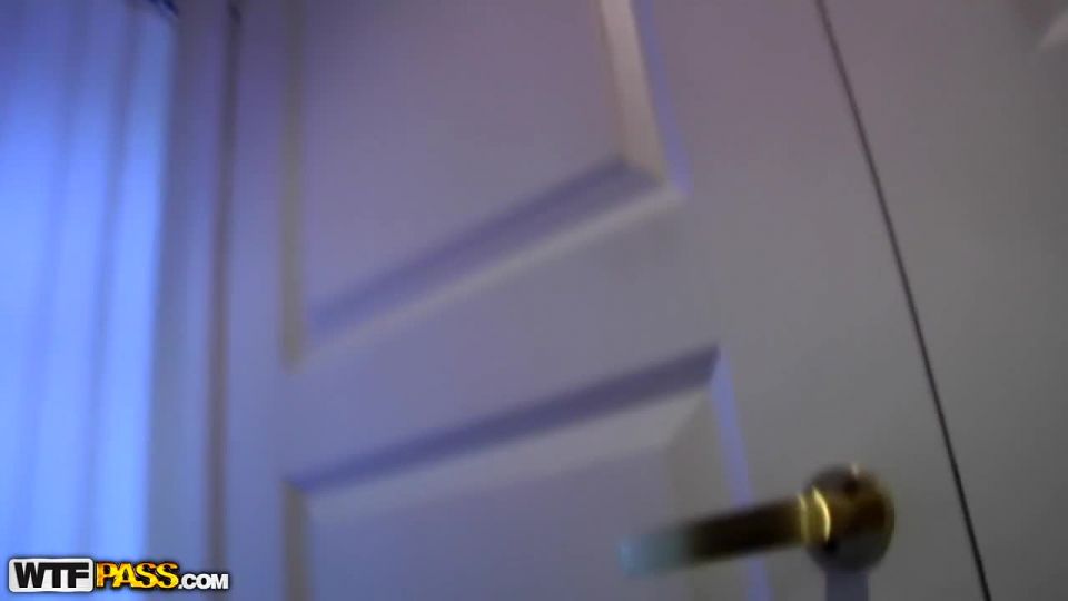 [SITERIP] Colegio mierda Partes e397 5424 hd