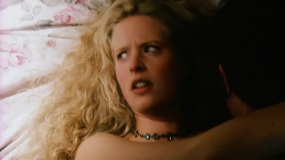 Diana Amft - Chicas en la parte superior (2001) HD 720p!!!