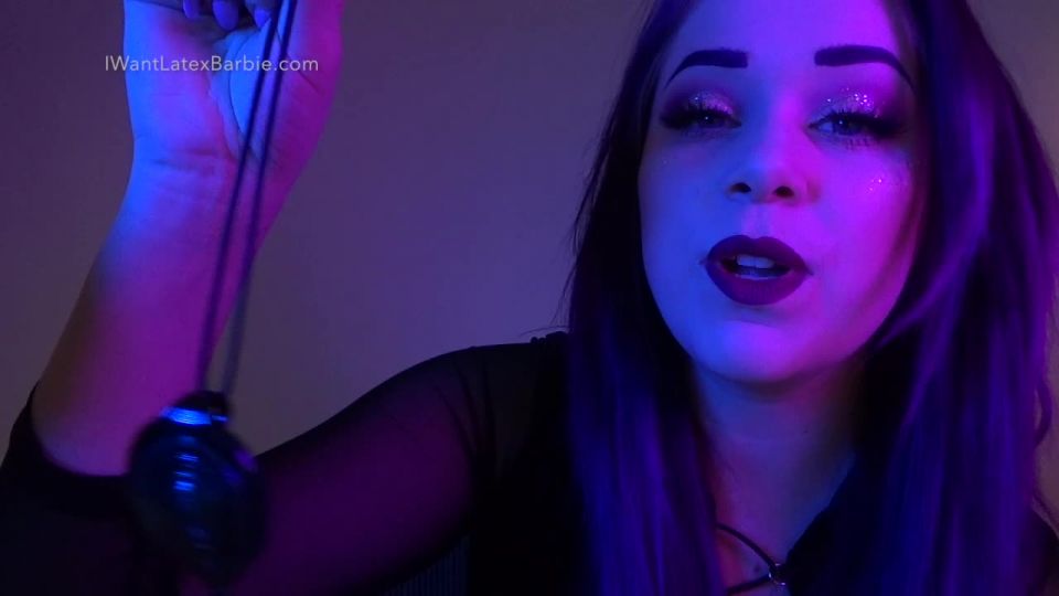 Pt 1Latex Barbie - Hyp Péndulo