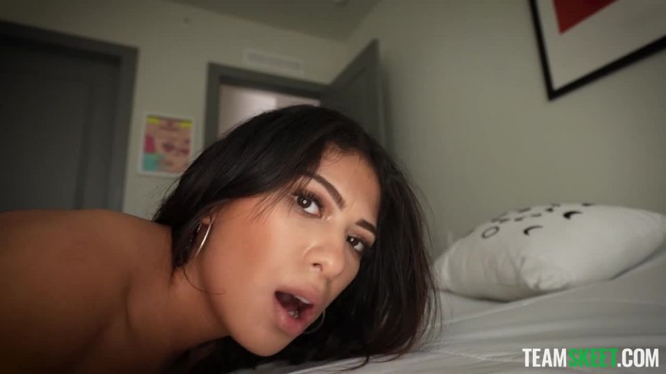 xxx video 38 Reyna Belle (HD) - pov - adolescente fetiche kinky porno