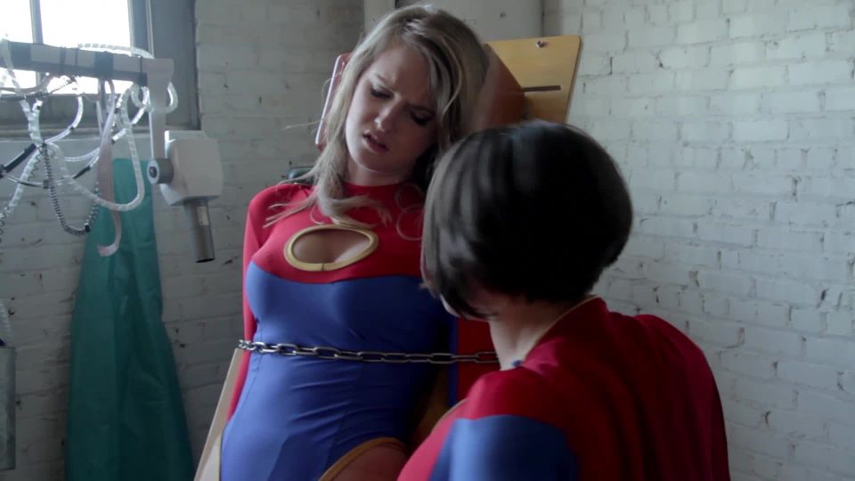 [SuperMisses.com] SHF Super Nova Bizarro Humillación