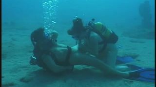 SexUnderwater e0084 Open Water Checkout Dive (mp4)