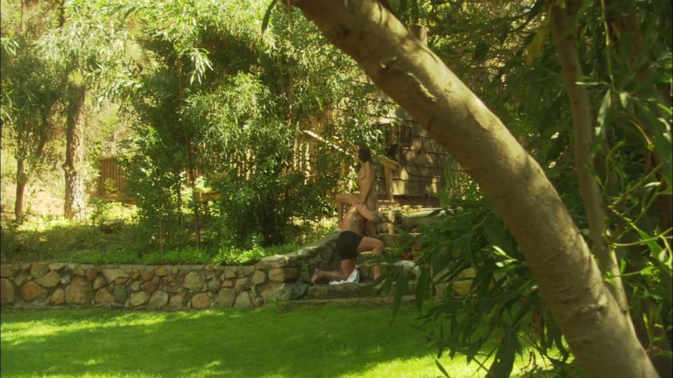 A I Cytherea Is Reunited With Her Love- LatinaFever