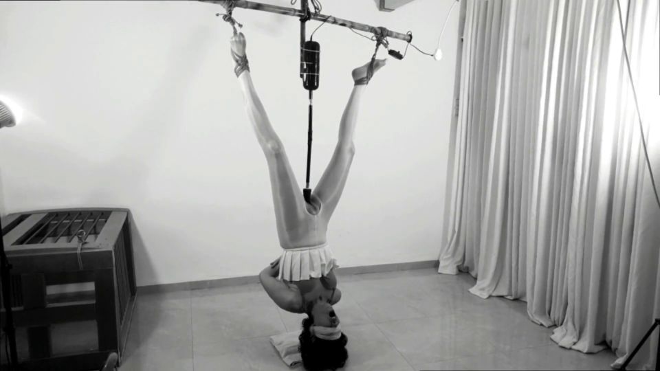 Welcome To My Cum Trap 3 UPSIDEDOWN FUCK MACHINE  Bdsmlovers91.