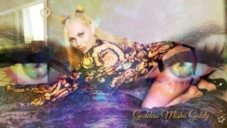 adulto xxx video 45 La fiebre del oro – Asmr y lavado de cerebro mezquino! Te convertiré en mi esclavo de la mente! Acarreo! Ríndete completamente a mí – MISTRESS MISHA GOLDY – RUSSIANBAEUTY, escarlata johansson femdom en pov